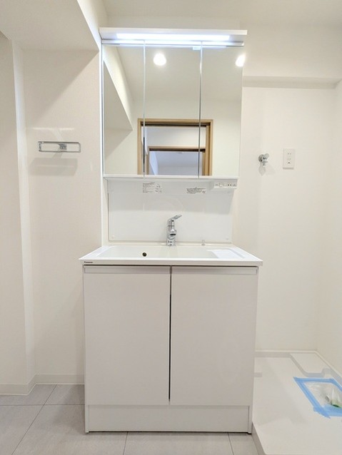 apartment 埼玉県上尾市谷津２丁目２番１号ショーサンプラザ５Ｆ