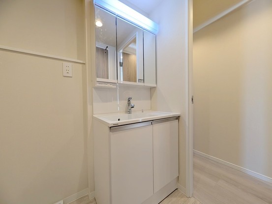 apartment 埼玉県上尾市谷津２丁目２番１号ショーサンプラザ５Ｆ