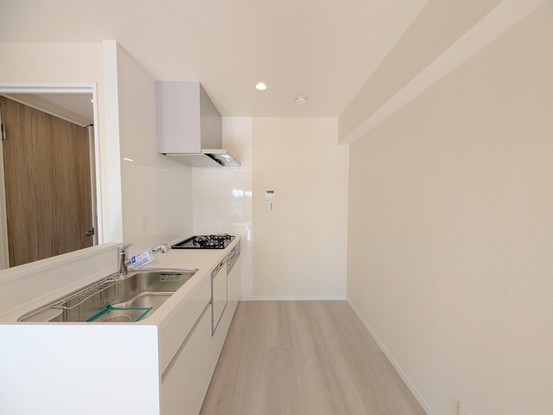 apartment 埼玉県上尾市谷津２丁目２番１号ショーサンプラザ５Ｆ