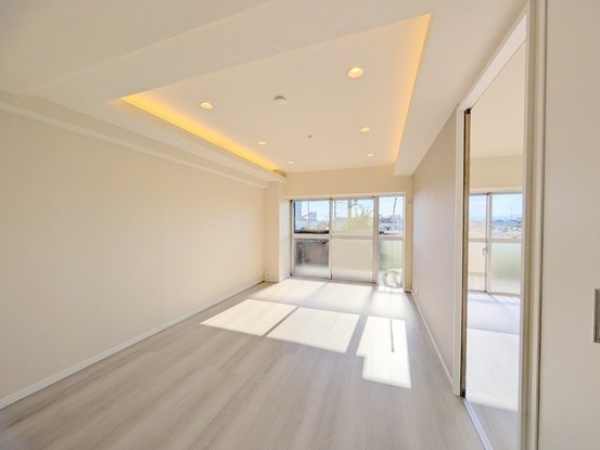 apartment 埼玉県上尾市谷津２丁目２番１号ショーサンプラザ５Ｆ