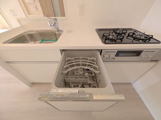 apartment 埼玉県上尾市谷津２丁目２番１号ショーサンプラザ５Ｆ