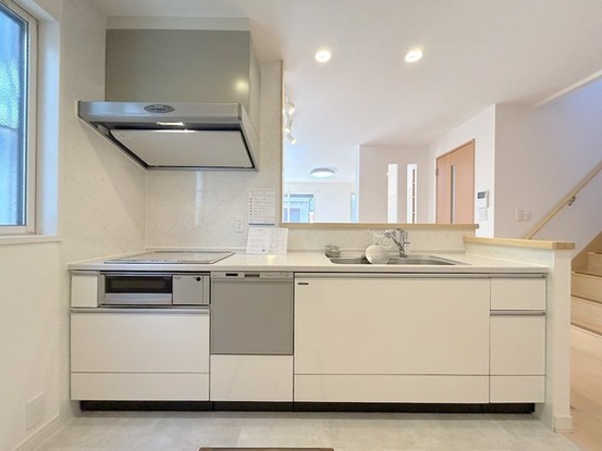 apartment 埼玉県上尾市谷津２丁目２番１号ショーサンプラザ５Ｆ