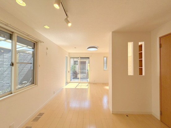 apartment 埼玉県上尾市谷津２丁目２番１号ショーサンプラザ５Ｆ