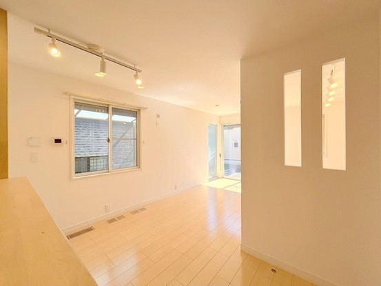 apartment 埼玉県上尾市谷津２丁目２番１号ショーサンプラザ５Ｆ