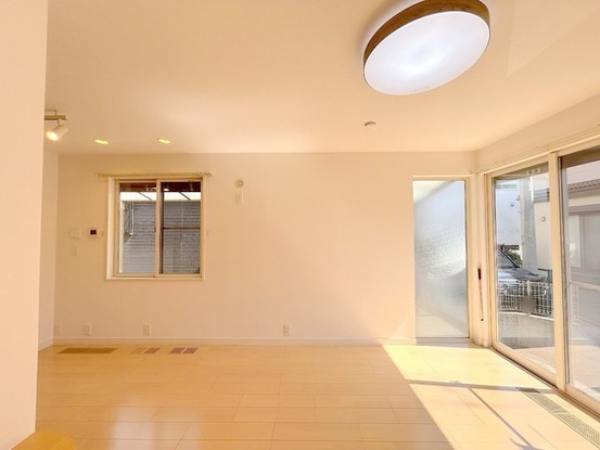 apartment 埼玉県上尾市谷津２丁目２番１号ショーサンプラザ５Ｆ