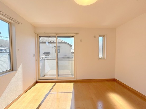 apartment 埼玉県上尾市谷津２丁目２番１号ショーサンプラザ５Ｆ