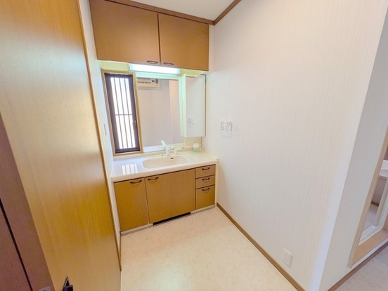 detached 埼玉県上尾市谷津２丁目２番１号ショーサンプラザ５Ｆ