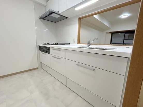 apartment 埼玉県上尾市谷津２丁目２番１号ショーサンプラザ５Ｆ