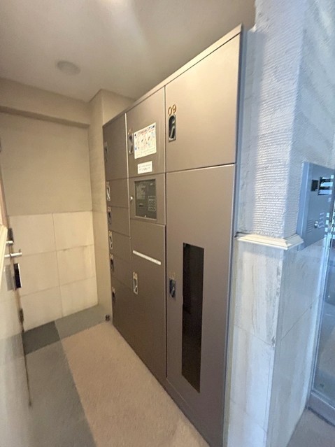 apartment 埼玉県上尾市谷津２丁目２番１号ショーサンプラザ５Ｆ