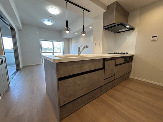 apartment 埼玉県上尾市谷津２丁目２番１号ショーサンプラザ５Ｆ