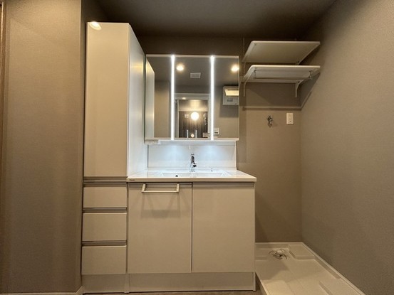 apartment 埼玉県上尾市谷津２丁目２番１号ショーサンプラザ５Ｆ