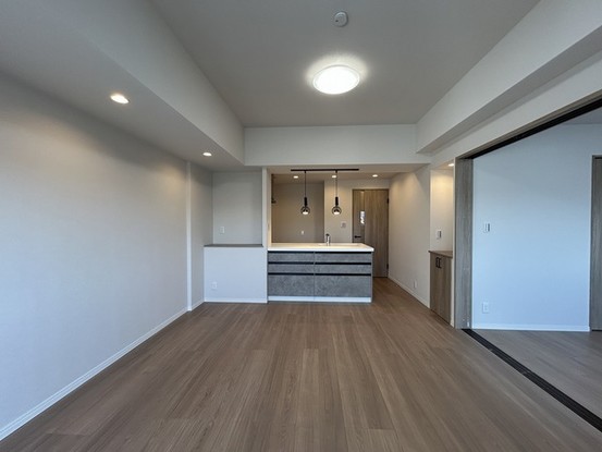 apartment 埼玉県上尾市谷津２丁目２番１号ショーサンプラザ５Ｆ