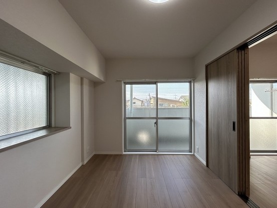 apartment 埼玉県上尾市谷津２丁目２番１号ショーサンプラザ５Ｆ