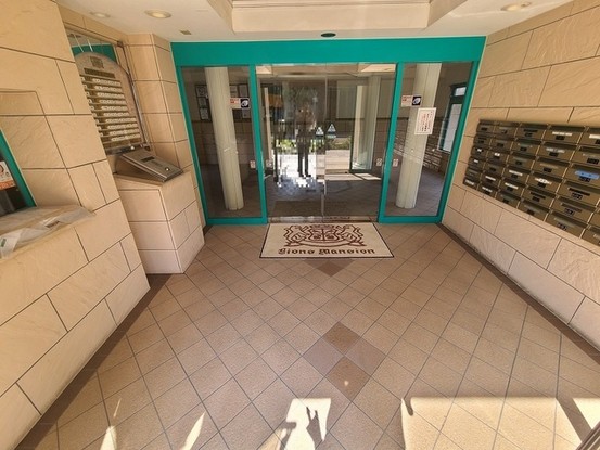 apartment 埼玉県上尾市谷津２丁目２番１号ショーサンプラザ５Ｆ