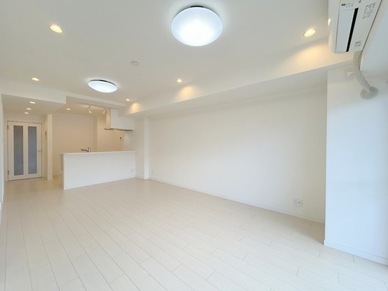 apartment 埼玉県上尾市谷津２丁目２番１号ショーサンプラザ５Ｆ