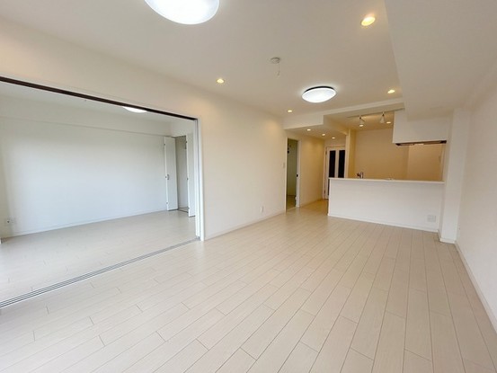 apartment 埼玉県上尾市谷津２丁目２番１号ショーサンプラザ５Ｆ