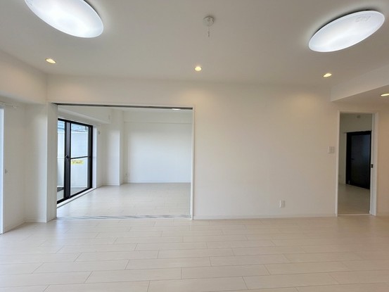 apartment 埼玉県上尾市谷津２丁目２番１号ショーサンプラザ５Ｆ