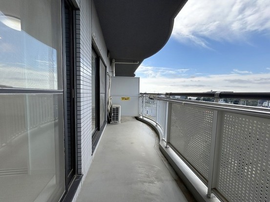 apartment 埼玉県上尾市谷津２丁目２番１号ショーサンプラザ５Ｆ