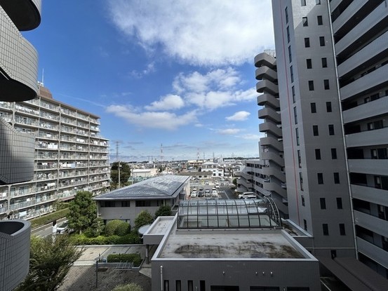 apartment 埼玉県上尾市谷津２丁目２番１号ショーサンプラザ５Ｆ