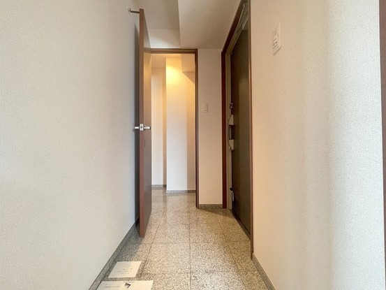 apartment 埼玉県上尾市谷津２丁目２番１号ショーサンプラザ５Ｆ