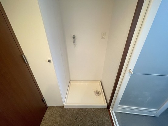 apartment 埼玉県上尾市谷津２丁目２番１号ショーサンプラザ５Ｆ