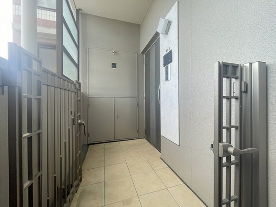 apartment 埼玉県上尾市谷津２丁目２番１号ショーサンプラザ５Ｆ