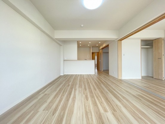 apartment 埼玉県上尾市谷津２丁目２番１号ショーサンプラザ５Ｆ