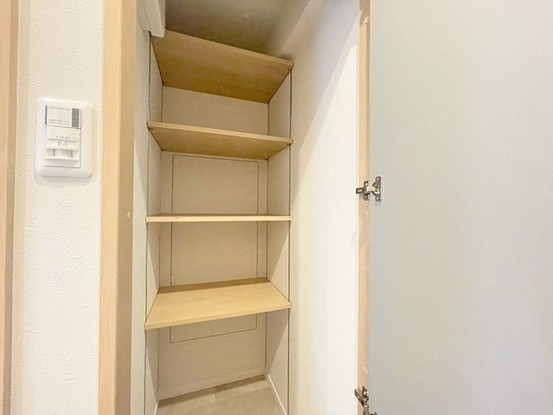 apartment 埼玉県上尾市谷津２丁目２番１号ショーサンプラザ５Ｆ