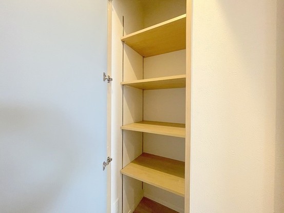 apartment 埼玉県上尾市谷津２丁目２番１号ショーサンプラザ５Ｆ