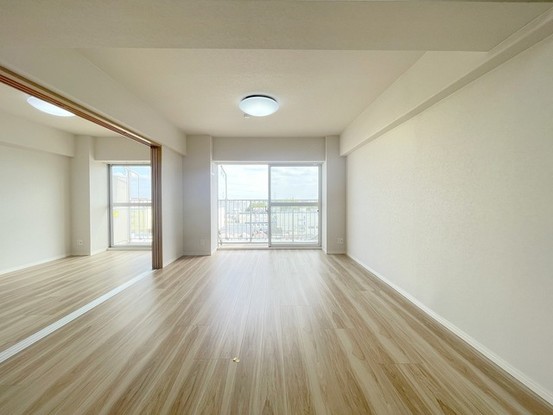 apartment 埼玉県上尾市谷津２丁目２番１号ショーサンプラザ５Ｆ