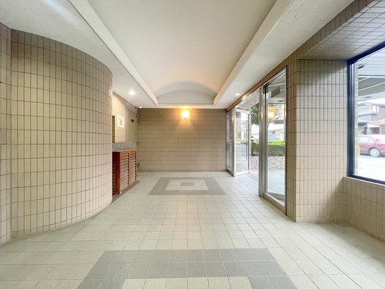 apartment 埼玉県上尾市谷津２丁目２番１号ショーサンプラザ５Ｆ