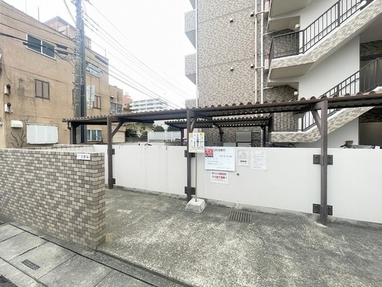 apartment 埼玉県上尾市谷津２丁目２番１号ショーサンプラザ５Ｆ