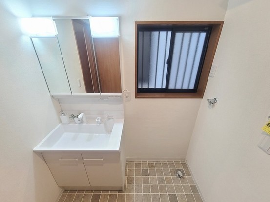 detached 埼玉県上尾市谷津２丁目２番１号ショーサンプラザ５Ｆ