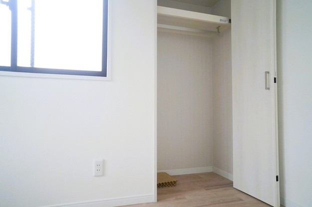 apartment 埼玉県上尾市谷津２丁目２番１号ショーサンプラザ５Ｆ