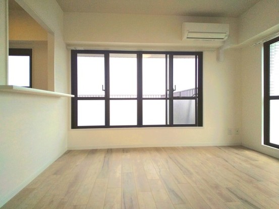 apartment 埼玉県上尾市谷津２丁目２番１号ショーサンプラザ５Ｆ