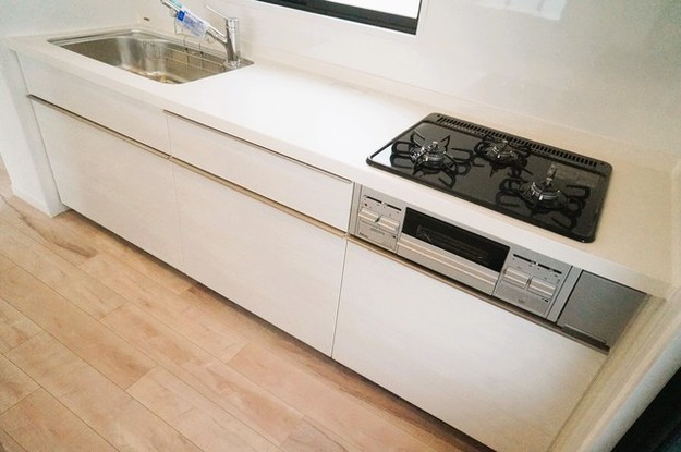 apartment 埼玉県上尾市谷津２丁目２番１号ショーサンプラザ５Ｆ