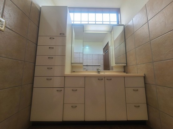 detached 埼玉県上尾市谷津２丁目２番１号ショーサンプラザ５Ｆ