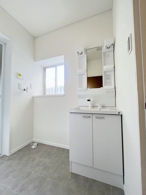 detached 埼玉県上尾市谷津２丁目２番１号ショーサンプラザ５Ｆ