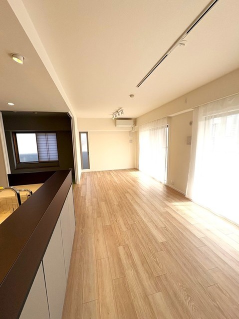 apartment 埼玉県上尾市谷津２丁目２番１号ショーサンプラザ５Ｆ