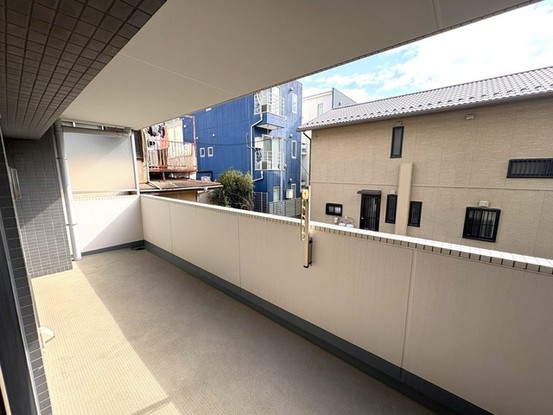 apartment 埼玉県上尾市谷津２丁目２番１号ショーサンプラザ５Ｆ