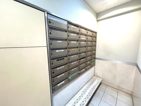 apartment 埼玉県上尾市谷津２丁目２番１号ショーサンプラザ５Ｆ