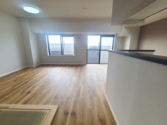 apartment 埼玉県上尾市谷津２丁目２番１号ショーサンプラザ５Ｆ