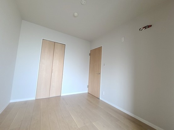 apartment 埼玉県上尾市谷津２丁目２番１号ショーサンプラザ５Ｆ