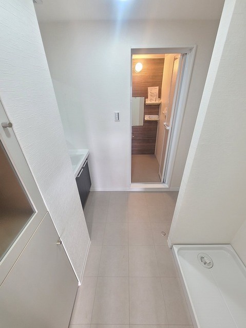 apartment 埼玉県上尾市谷津２丁目２番１号ショーサンプラザ５Ｆ