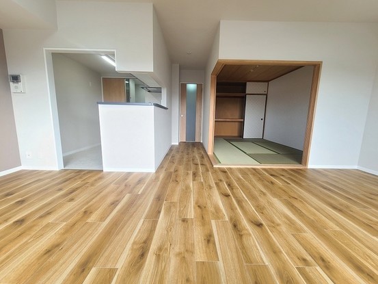 apartment 埼玉県上尾市谷津２丁目２番１号ショーサンプラザ５Ｆ