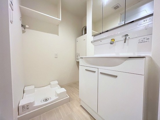 apartment 埼玉県上尾市谷津２丁目２番１号ショーサンプラザ５Ｆ