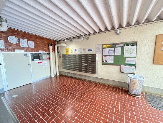 apartment 埼玉県上尾市谷津２丁目２番１号ショーサンプラザ５Ｆ