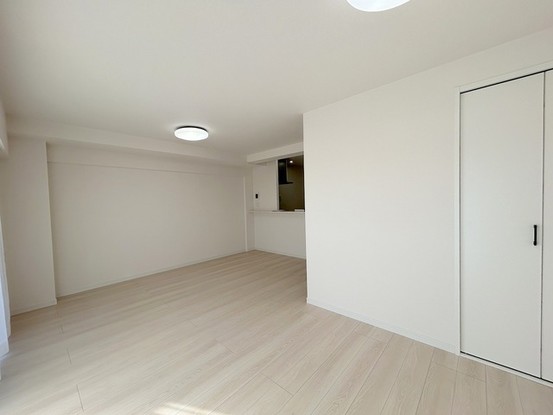 apartment 埼玉県上尾市谷津２丁目２番１号ショーサンプラザ５Ｆ