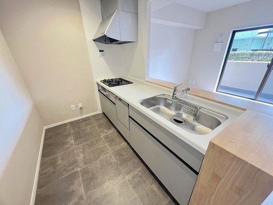 apartment 埼玉県上尾市谷津２丁目２番１号ショーサンプラザ５Ｆ