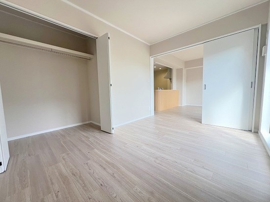 apartment 埼玉県上尾市谷津２丁目２番１号ショーサンプラザ５Ｆ